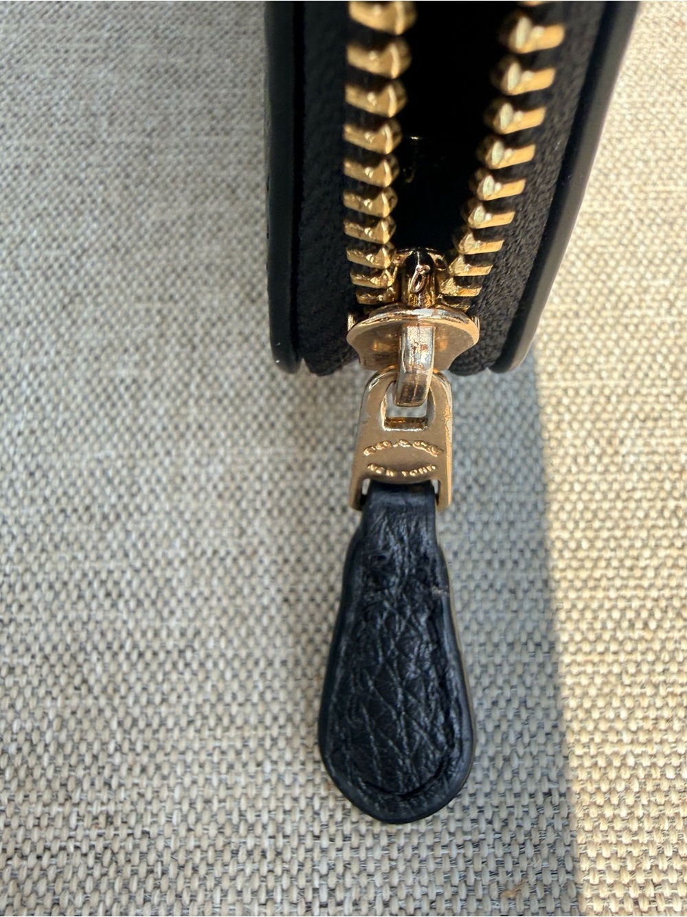 Coach Black Pebbled Leather Double Zip Wallet Gold Hardware - Picture 3 of 7